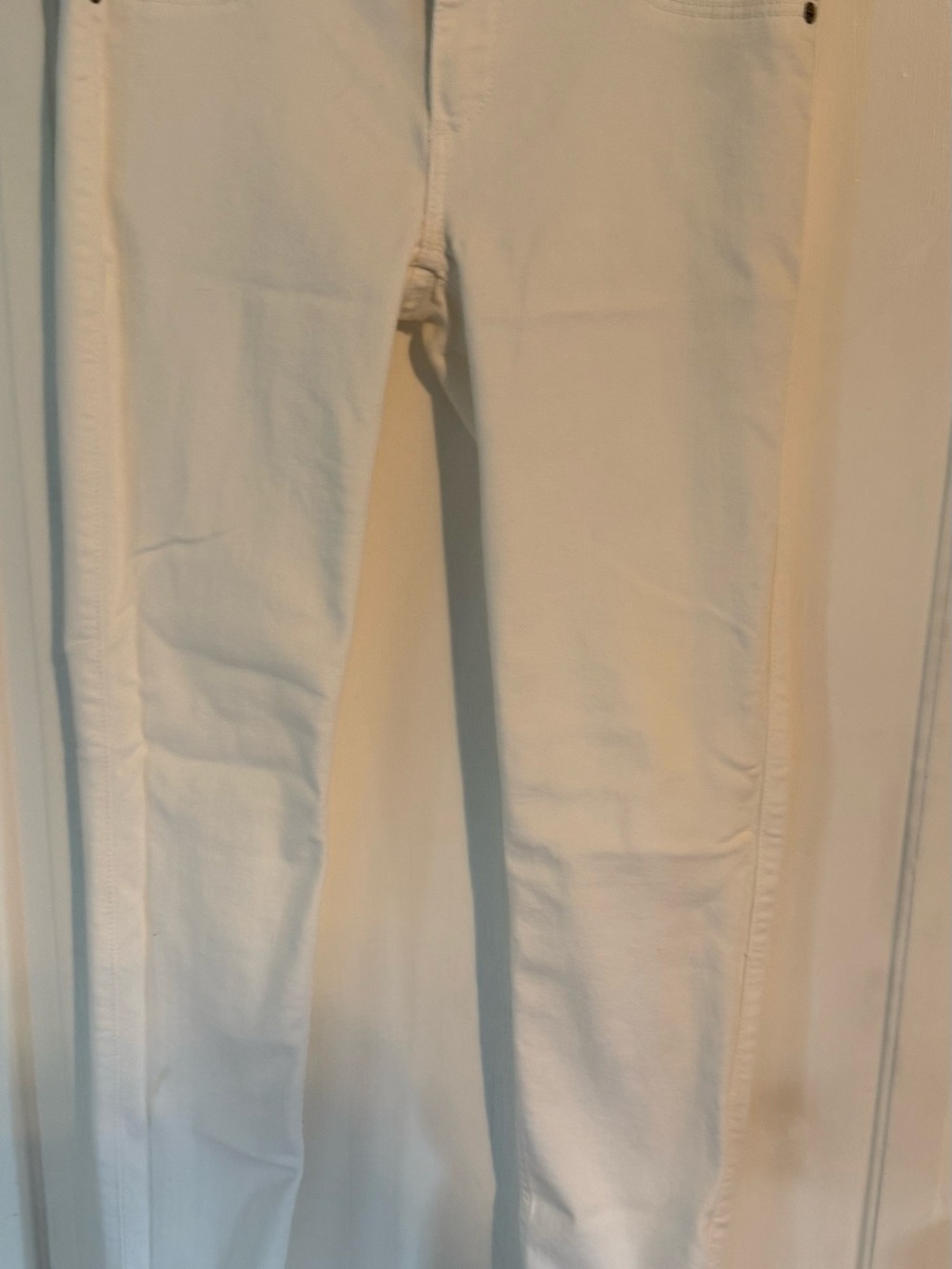 Abercrombie & Fitch Women’s White Skinny Jeans